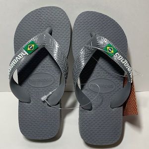 Brand new size 10 kids Havaianas flip flops